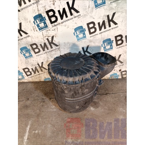 Корпус воздушного фильтра Volvo FH 4 704890 (854)-2