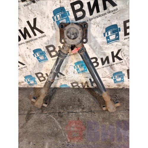 Тяга V-образная Volvo FH 4 704890 с деф. (460)