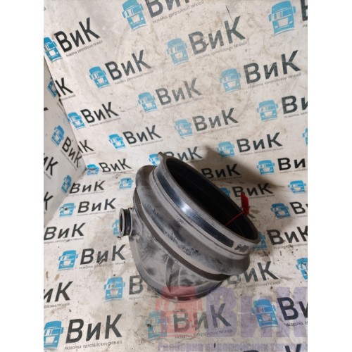 Патрубок воздушного фильтра Volvo FH 4 704890 резиновый (452)-2