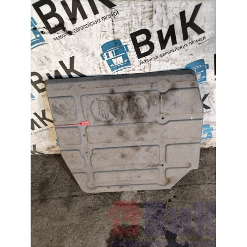 Накладка на глушитель Volvo FH 4 704890 верхняя (416)