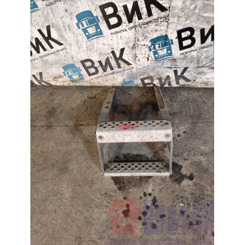 Лестница ящика АКБ Volvo FH 4 704890 (417)