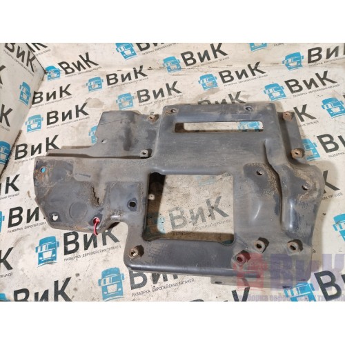 Кронштейн усилителя бампера Scania R 440 318231 LH (316)-2