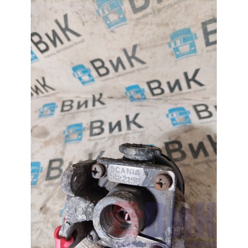 Клапан аварийного растормаживания Scania R 440 318231 (244)-2