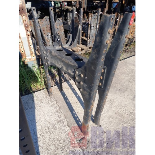 Траверса MAN центральная (23 отверстия) (786)