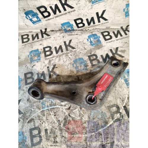 Кронштейн усилителя бампера Scania R 440 318231 RH (174)