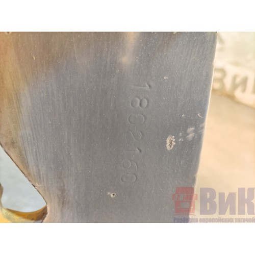 Кронштейн усилителя бампера Scania R 440 318231 LH (177)-2