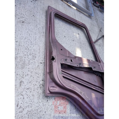 Каркас двери Renault Premium DCI с петлями LH (764)-1