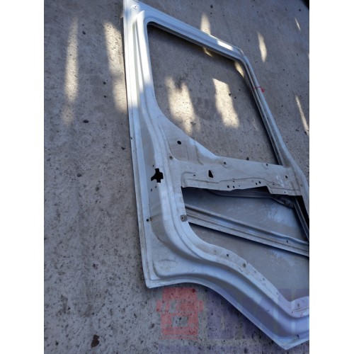 Каркас двери Renault Premium DCI с петлями LH (767)-2