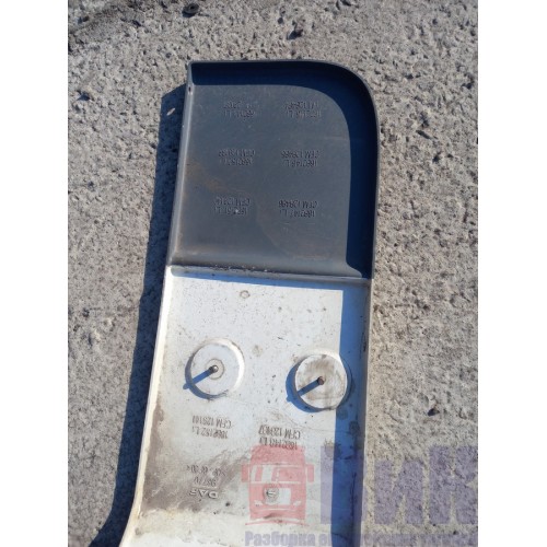 Спойлер кабины DAF CF LH (449)-2