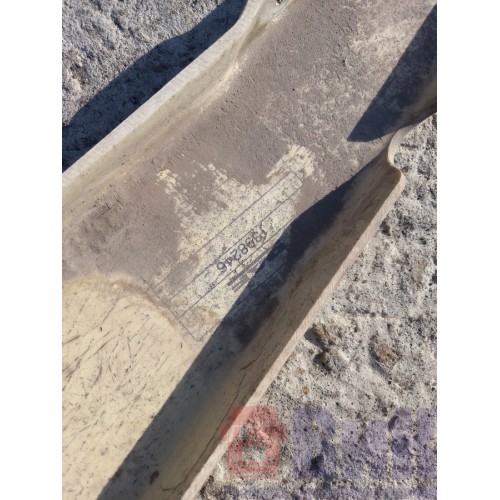 Спойлер кабины DAF CF LH (452)-2