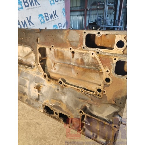 Блок цилиндров двигателя Scania HPI DC 12 P 380 023941 c деф. (001)-17