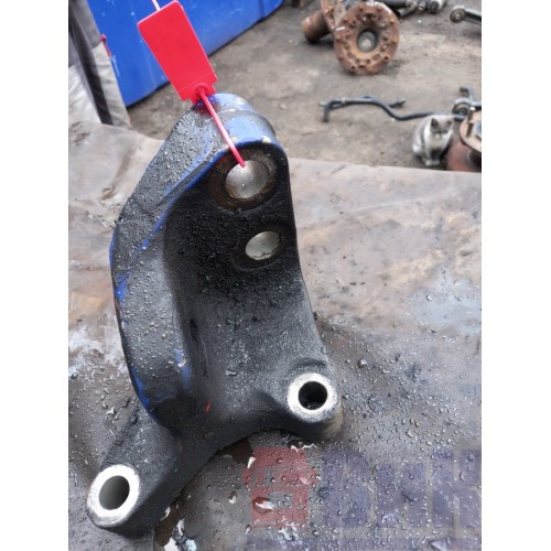 Кронштейн двигателя Volvo D13A задний LH (973)-3