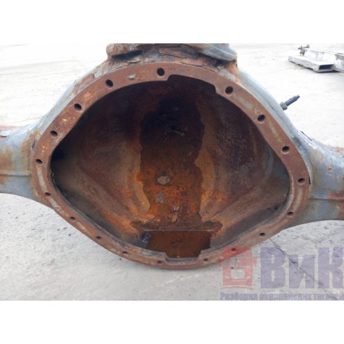 Корпус заднего моста (чулок) DAF 95 (блок подшип.) с опорником (820)-5