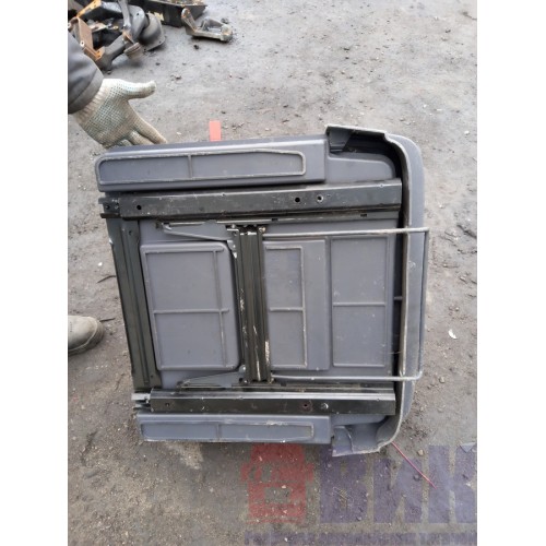 Ящик под спалкой Scania 5 выдвижной (671)-2