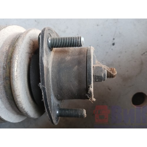 Подушка под кабину Scania 5 задняя (522)-4