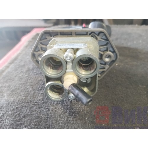 Кран ручного тормоза Renault Magnum DXI Wabco (513)-1