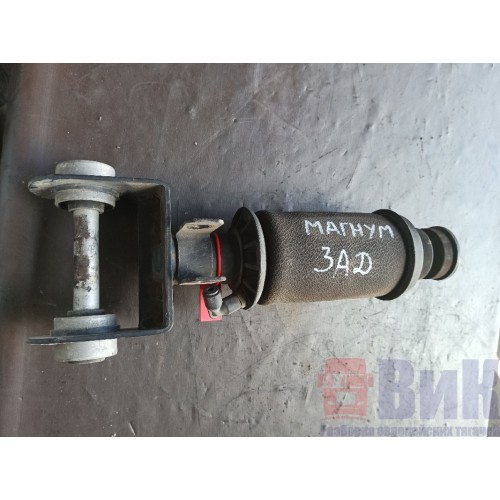 Подушка под кабину Renault Magnum DXI MONROE задняя (518)