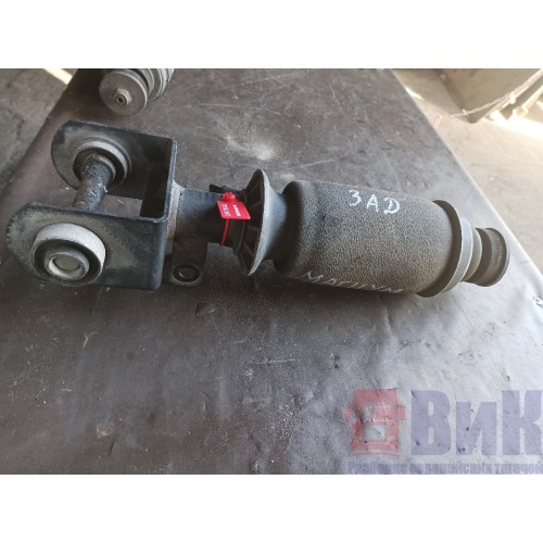 Подушка под кабину Renault Magnum DXI MONROE задняя (540)-8