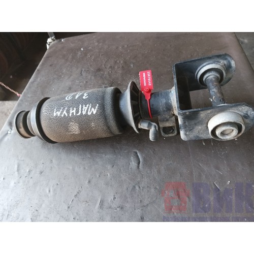 Подушка под кабину Renault Magnum DXI MONROE задняя (540)-1