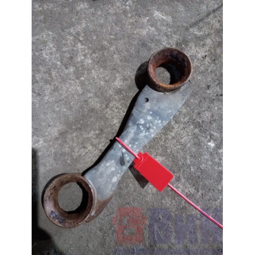 Кронштейн замка кабины Scania 5 (685)-2