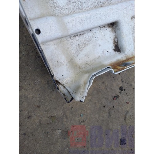 Спойлер кабины Iveco stralis боковой верхний деф. LH (355)-2