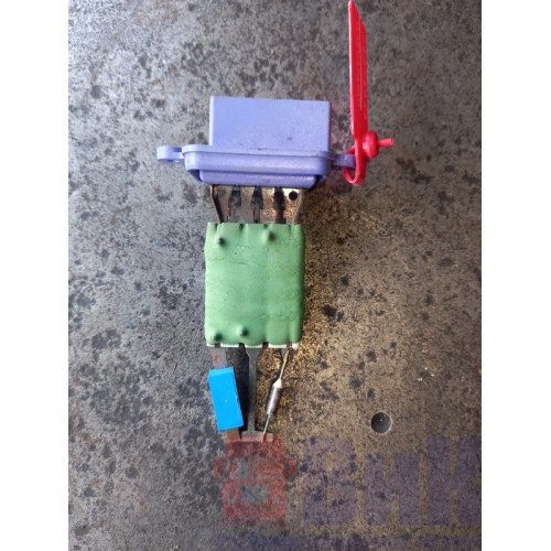 Реостат отопителя (печки) Iveco Stralis (845)