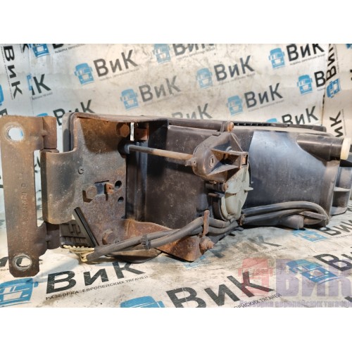 Фара IVECO EuroStar 160577 RH (909)-4