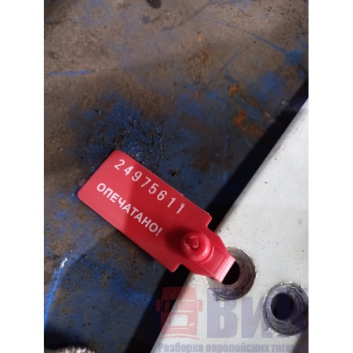 Петля двери Renault Magnum DXI 12 (611)-1