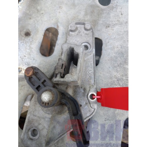 Ручка открывания двери DAF 105 внутренняя RH (585)-1