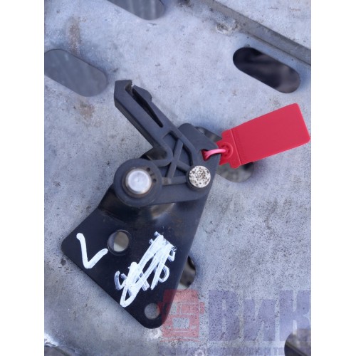 Ручка открывания двери DAF 95 внутренняя LH (404)-1