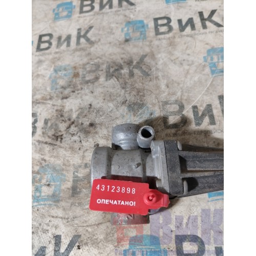 Клапан ограничения давления MAN TGS 19.400 041670 не ориг. (898)-2