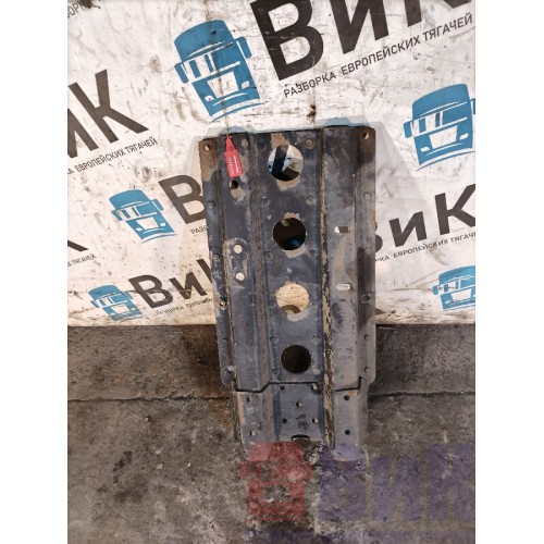 Кронштейн крыла переднего MAN TGS 19.400 041670 под кабину (887)