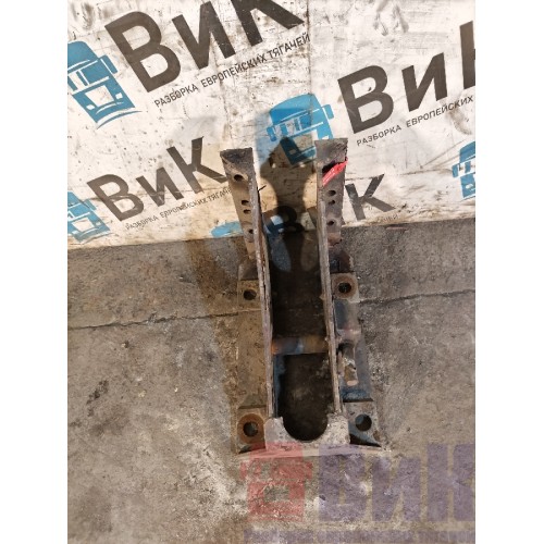 Кронштейн запасного колеса MAN TGS 19.400 041670 (889)