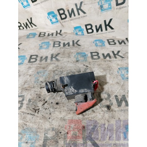 Выключатель массы Scania R400 915216 (749)