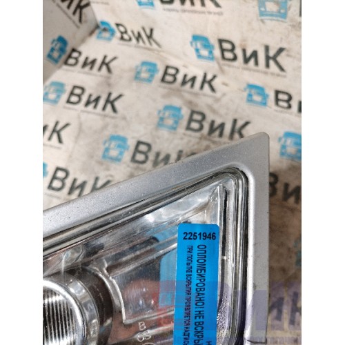 Фара противотуманная Volvo FH 13 103098 с деф. LH (946)-3