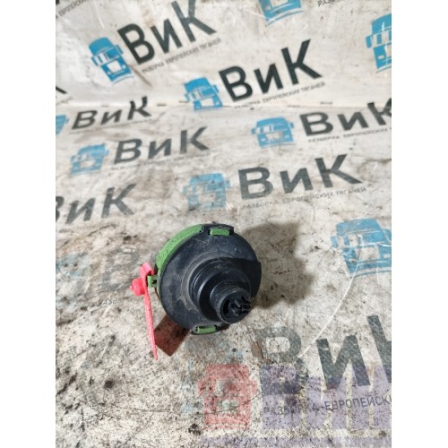 Датчик засоренности воздушного фильтра Volvo FH 13 103098 (567)-2