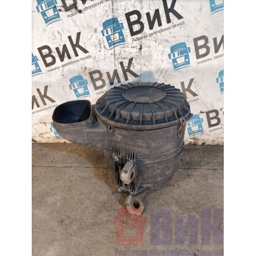 Корпус воздушного фильтра Volvo FH 13 103098 с кронштейнами (550)-3