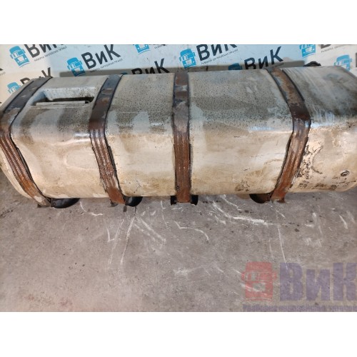 Бак топливный Volvo FH 13 103098 193*68*71 с кронш-ми и топливозаборником деф. (628)-7