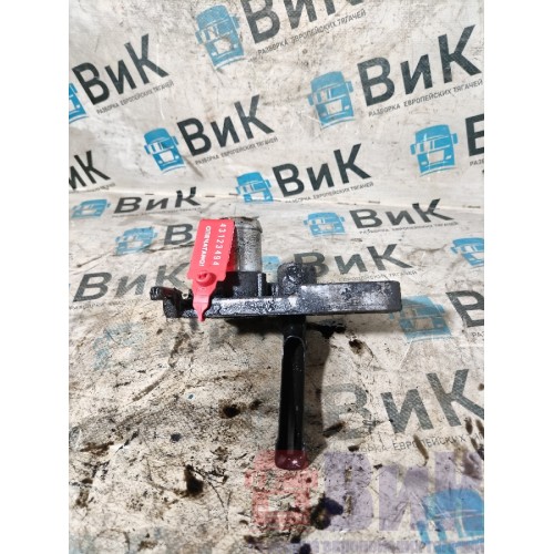 Кронштейн масляного щупа Scania R400 915216 DC13 PDE (494)-1