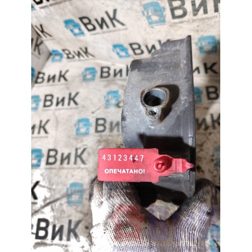 Проставка клапанной крышки Scania R400 915216 DC13 PDE (447)-1