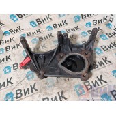 Кронштейн компрессора кондиционера Scania R400 915216 DC13 PDE (491)