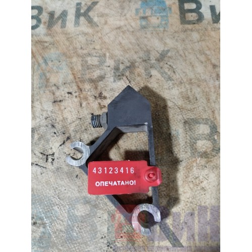 Кронштейн датчика клапана EGR (ЕГР) Scania R400 915216 DC13 PDE (416)-1