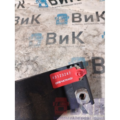 Кронштейн бампера MAN TGS 613503 с деф. LH (247)-3