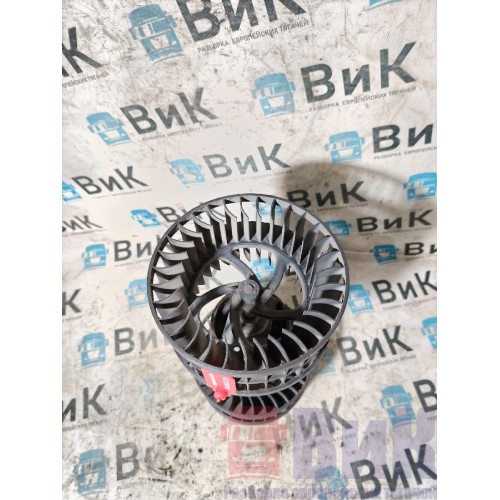 Моторчик отопителя (печки) Iveco Eurostar 251363 (849)-3