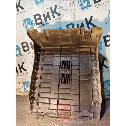 Крышка ящика АКБ Iveco Eurostar 251363 (760)-1