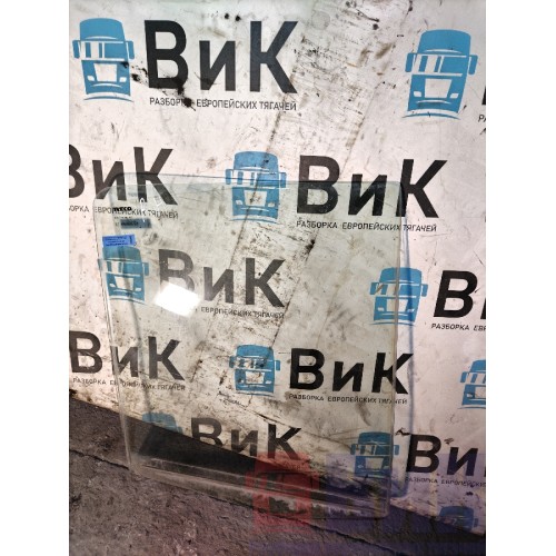 Стекло двери (основное) Iveco Eurostar 251363 RH (592)