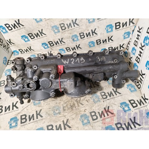 Корпус теплообменника (кронштейн масляных фильтров) Iveco Eurostar 251363 Cursor 10 Е-3 (829)