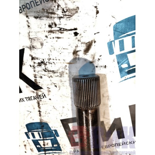 Полуось без блокировки Iveco Eurostar 251363 90,5см 46 зуб. под редуктор ROCKWELL 180 (726)-1