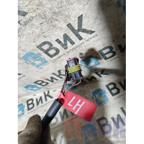 Проводка двери Iveco Stralis 258750 LH (627)-3