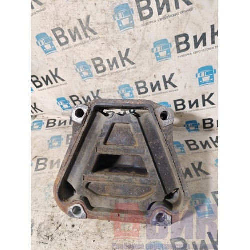 Подушка двигателя Iveco Stralis Cursor 10 258750 задняя (591)-1